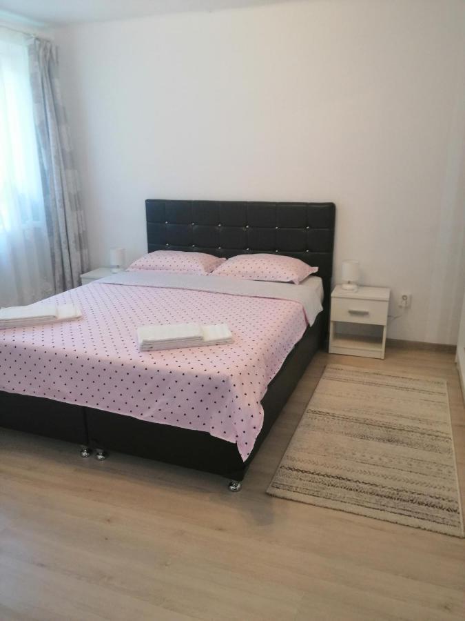 Apartament Amigohd² Hunedoara Zewnętrze zdjęcie